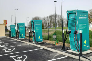 Electra inaugure une station de recharge rapide à Beaune