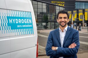 Mehdi Ferhan, Hyvia : "Notre objectif est d’arriver à parité de prix avec les modèles électriques d’ici à 2025"