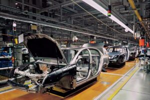 Quand la production automobile mondiale reprend du volume