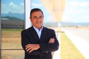 Carlos Ghosn réclame un milliard de dollars à Nissan