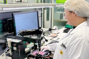 Valeo inaugure son laboratoire dédié à l’électronique circulaire