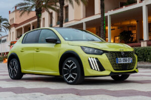 Les 10 points marquants du marché automobile en mars 2024 : le leasing social sauve le mois