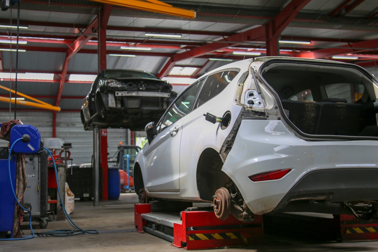 Pendant plus de quinze ans, les plus grands constructeurs automobiles européens se sont entendus pour limiter la concurrence sur le recyclage des véhicules en fin de vie. ©Back2Car