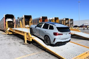 Fin du libre-échange mondial : l'automobile européenne au pied du mur