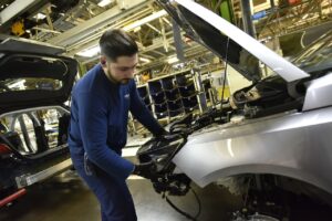 La production mondiale devrait rebondir en 2021